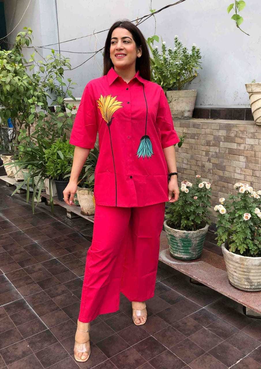 Women's Cotton Floral Printed Straight Short Shirt Kurti With Pant - Image 2