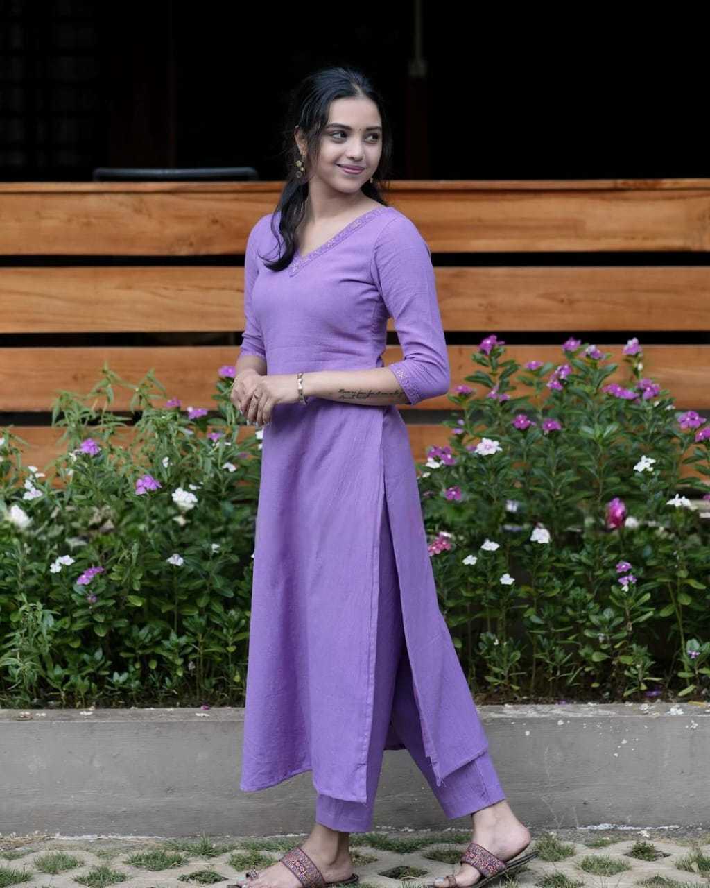 Women's Cotton V-neck Solid Straight Kurti With Pant