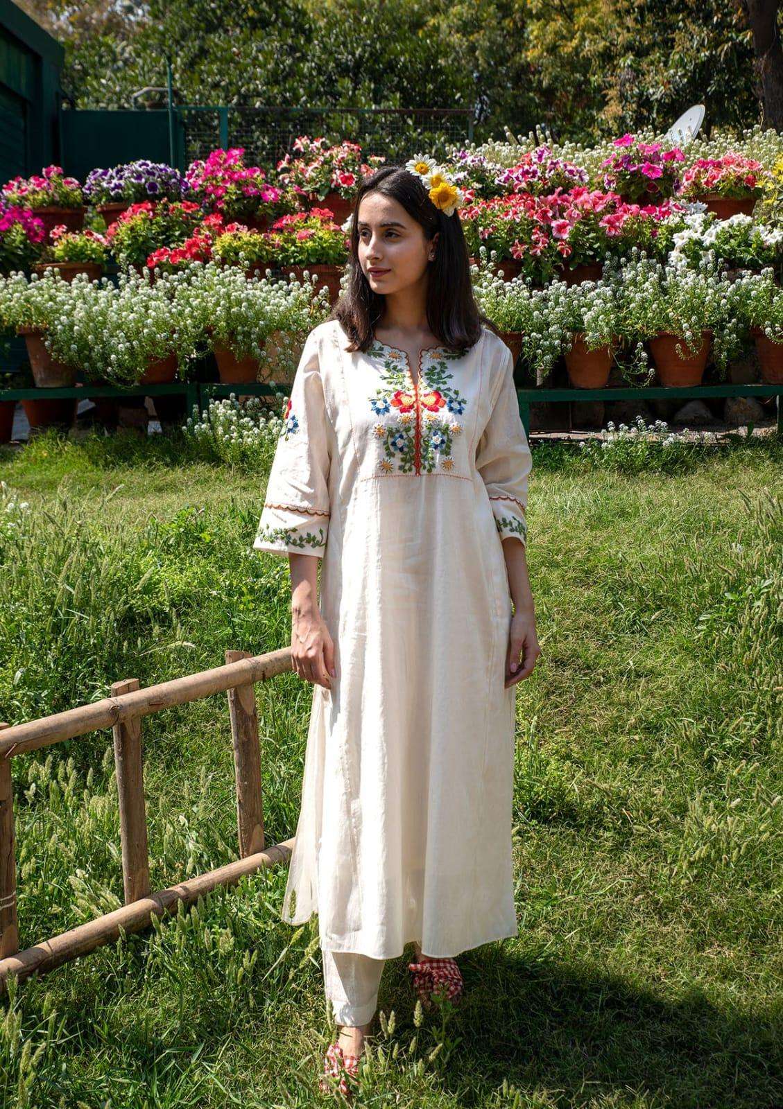 Women's Cotton Embroidered Straight Kurti with pant - Image 2